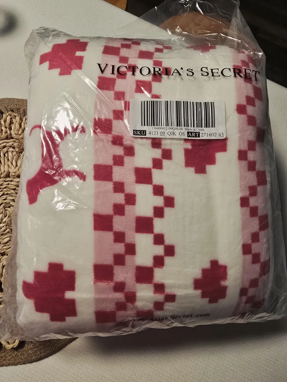 Victoria's Secret White and Pink Geometric Plush Throw Blanket
